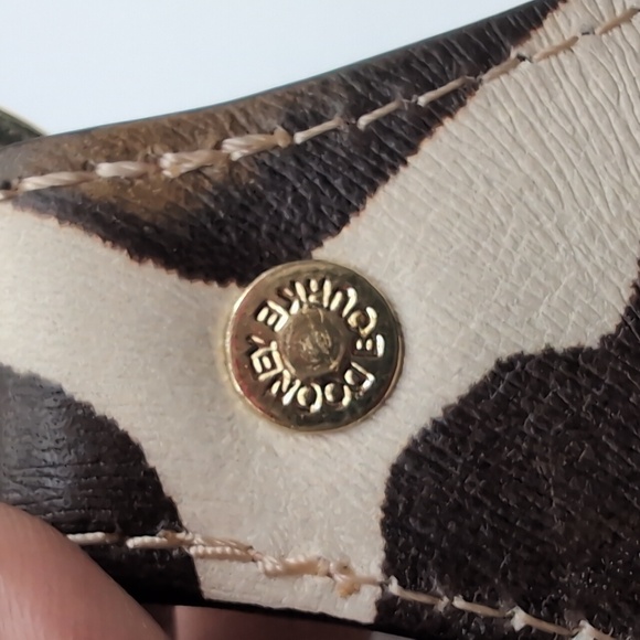 Dooney and Bourke| NWOT Vintage Brown and Cream Cow Design Key Fob Keychain - Picture 7 of 12